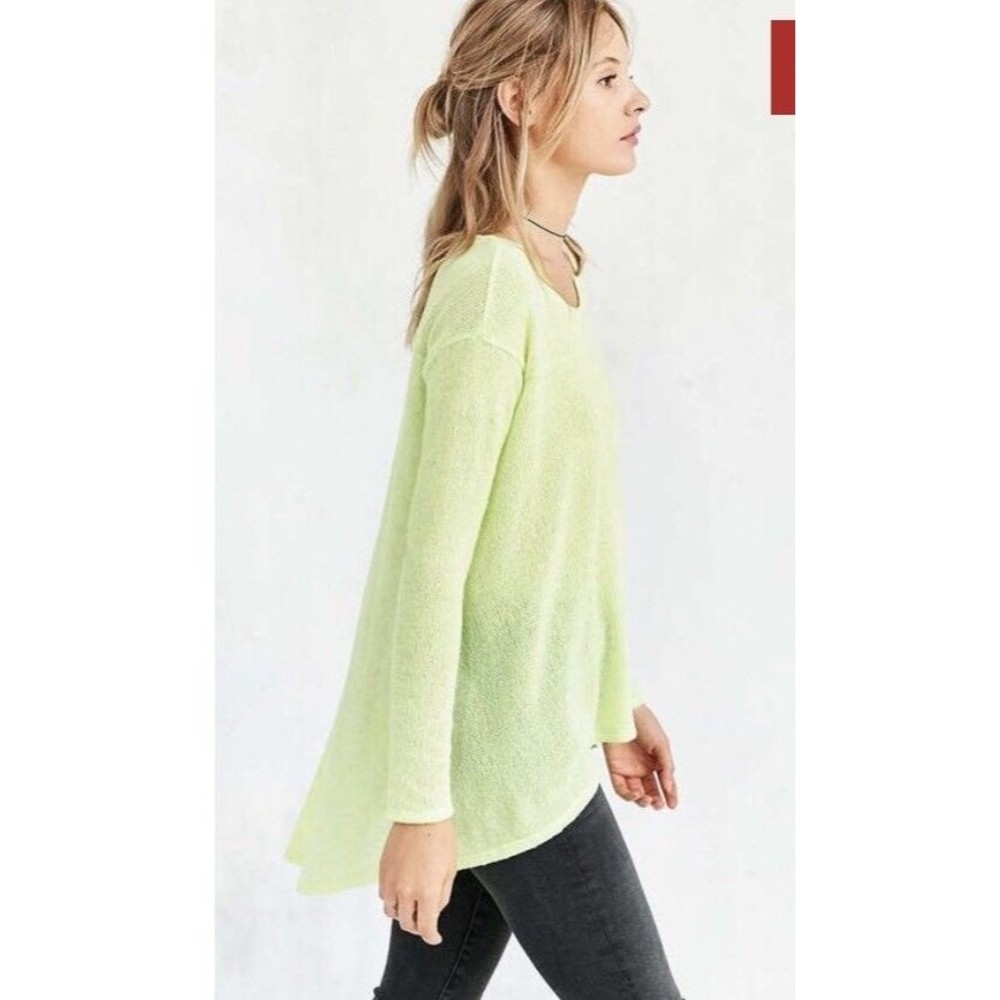 Urban Outfitters Kimchi Blue Tunic Sweater Pullover Oversize Neon Green S Low Hi